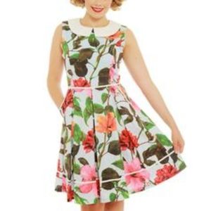 NWT Lindy Bop Molly Sue Blue Floral Swing Dress